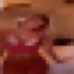 Anais, 35 ans, en ligne à Montmélian pour un plan cul
