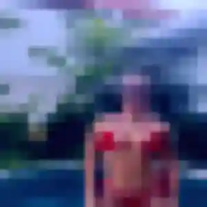 Thais, femme de 25 ans propose plan cul à Montvendre