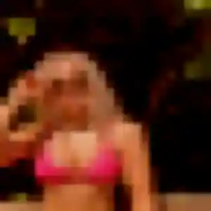Celia, 25 ans, connectée à Najac pour un plan cul