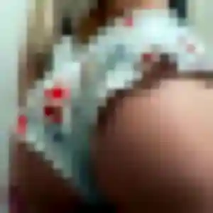 Augustine (26 ans) à Nancray propose un plan cul maintenant