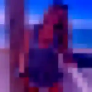 Hajar, 44 ans, en ligne à Naours pour une rencontre coquine