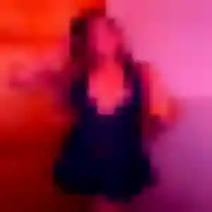 Photo sexy de Viviane, 23 ans à Neau - plan discret