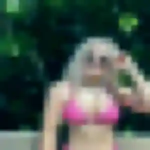 Sexy Bettina, 23 ans à Néhou - découvrir son profil