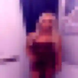 Camille, femme de 25 ans cherche plan cul à Neufgrange