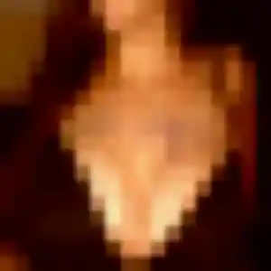 Charmante Adele, 22 ans à Neulise - la contacter