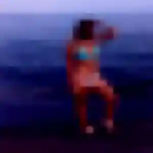 Maelys (25 ans) à Neuves-Maisons propose une rencontre aujourd'hui