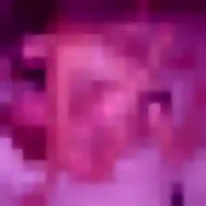 Photo de Cecile à Neyron (44 ans) - plan cul gratuit