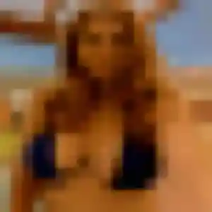 Dorothee, 43 ans, en ligne à Noailly pour un plan cul