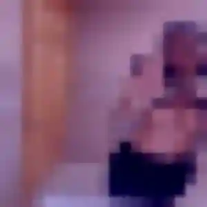 Coralie, 34 ans, en ligne à Nort-sur-Erdre pour une rencontre coquine