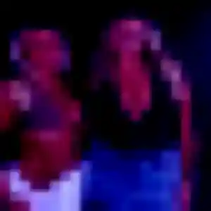 Lou-Anne, 32 ans, connectée à Noyelles-Godault pour un plan cul