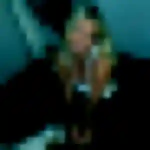 Sexy Ingrid, 28 ans à Onnion - la contacter