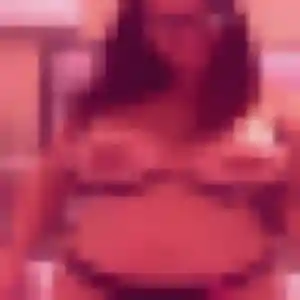 Charmante Louna, 42 ans à Ouerre - voir sa photo