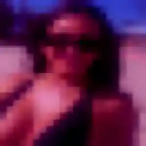 Mia (22 ans) à Oust-Marest propose un plan cul ce soir