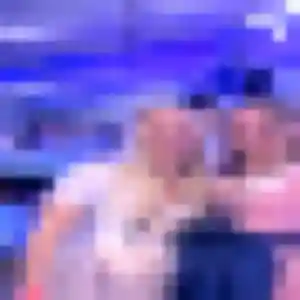 Contacte Rose-Marie, 24 ans à Oyonnax en privé