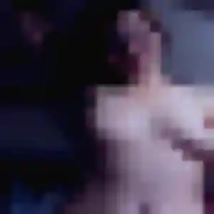 Contacte Renee, 33 ans à Parcé en privé