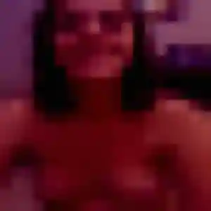 Photo de Valentina à Parigny (39 ans) - plan cul sans inscription