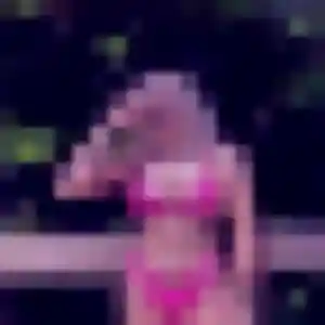 Noura de Pasly, 26 ans - plan cul discret