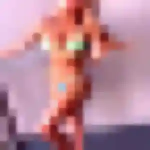 Photo privée de Louisa, 35 ans à Paulhan - plan discret