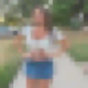 Xaviere, femme de 37 ans propose plan cul à Pérenchies