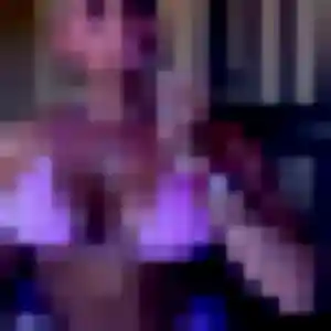 Odile, 24 ans, connectée à Périers pour une rencontre coquine