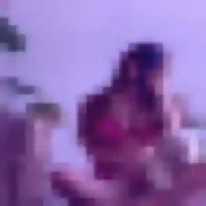 Lou-Anne (25 ans) à Perrigny-sur-l'Ognon propose une rencontre maintenant