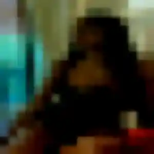 Sexy Kawtar, 26 ans à Perthes - voir sa photo