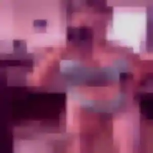 Brunehilde, 33 ans, dispo pour plan cul à Peyrieu