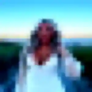 Photo sexy de Theresa, 24 ans à Pitgam - plan discret