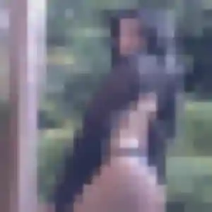 plan cul à Ploumagoar : photo de Ines, 29 ans - accès libre