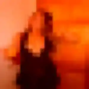 Adeline, 36 ans, connectée à Plumelec pour une rencontre coquine
