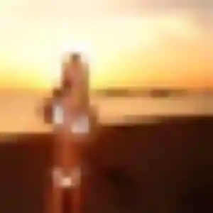 Karine (26 ans) à Polminhac propose un plan cul aujourd'hui