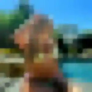Renee, 28 ans, dispo pour plan cul à Ponchon