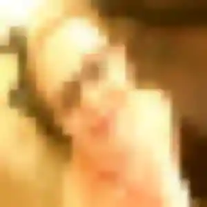 Photo sexy de Helene, 26 ans à Pont-sur-Sambre - plan discret