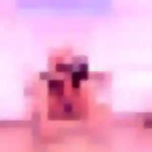 Noura, 24 ans, connectée à Pontchâteau pour un plan cul