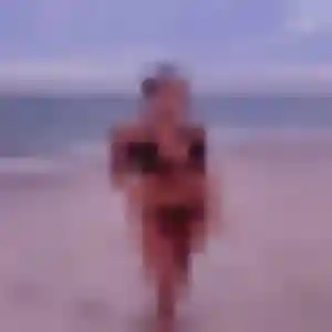 Sexy Armelle, 23 ans à Pornichet - voir sa photo