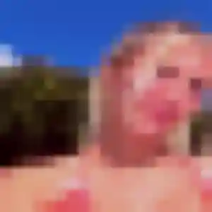 Photo de Anne-Marie à Port-Saint-Louis-du-Rhône (39 ans) - plan cul sans inscription