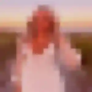 Oriane (32 ans) à Pouillé-les-Côteaux attend une rencontre ce soir