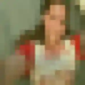 Découvre Catherine, 27 ans à Poullan-sur-Mer gratuitement