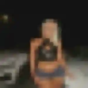Sexy Eglantine, 27 ans à Presles - la contacter