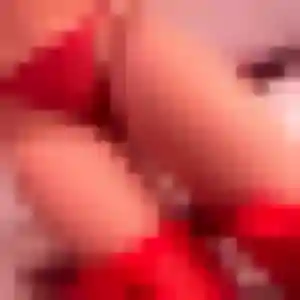 Iseult, 23 ans, disponible à Preures pour une rencontre coquine
