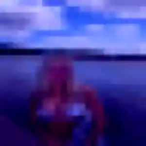 Rencontre Marine, 25 ans à Québriac en privé