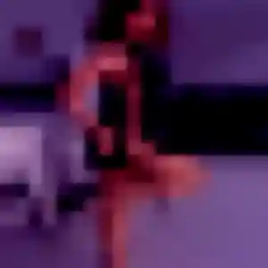 Adelaide, 35 ans, dispo pour plan cul à Querrien