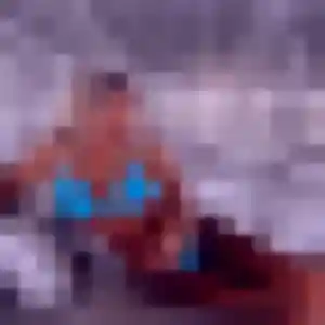 Alix, 29 ans, en ligne à Questembert pour une rencontre coquine