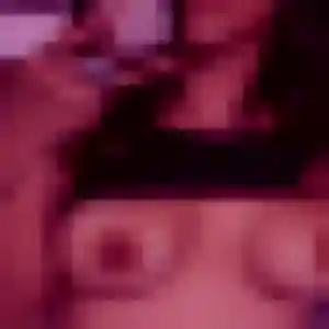 Lilou (28 ans) à Régusse propose un plan cul ce soir