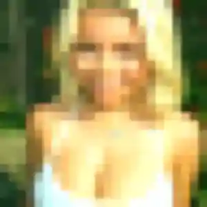 Photo de Rym à Rémilly (44 ans) - plan cul discret