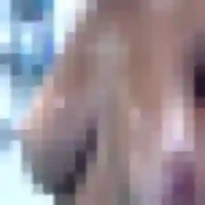 Alice, 25 ans, connectée à Réville pour une rencontre coquine