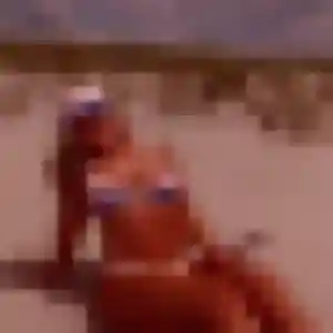 Maya (42 ans) à Rions cherche un plan cul aujourd'hui