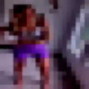 Photo sexy de Estee, 26 ans à Rivas - plan discret