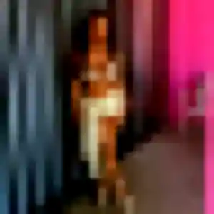 Contacte Amel, 31 ans à Roche-la-Molière en t'inscrivant