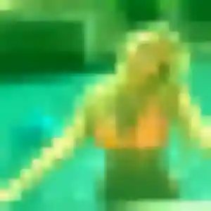 Cassandre de Rœulx, 22 ans - plan cul discret